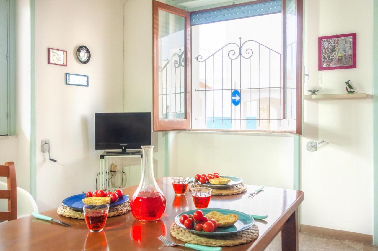 הוילה מרינה די מנקוורסה Casa Mamma Rita - Family House מראה חיצוני תמונה